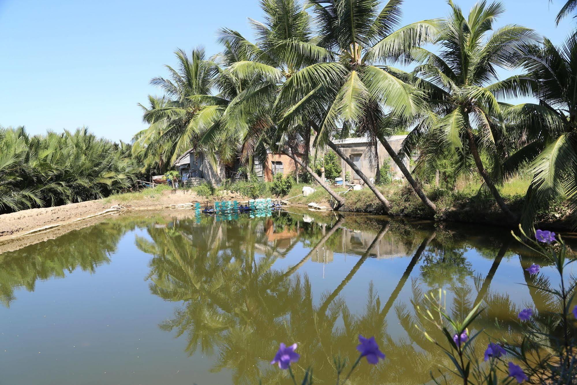 Lakeview Villa Homestay Хоян Екстер'єр фото